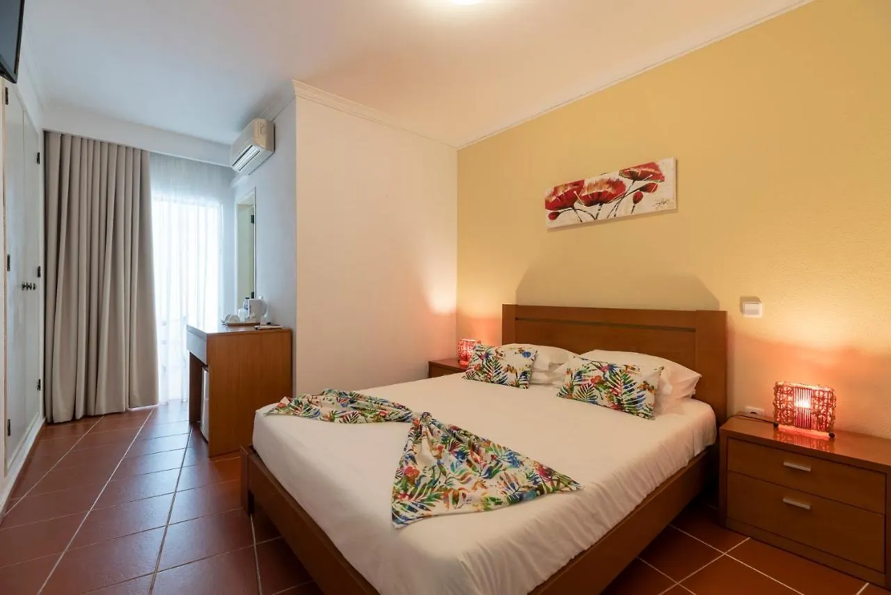 Manta Guest Bed and Breakfast Manta Rota Bed & Breakfast